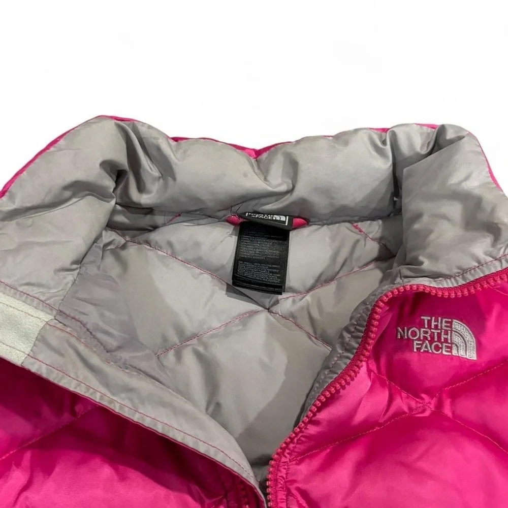 Y2K Kids The North Face 550 Diamond Quilted Satin Finish Puffer Jacket in Pink